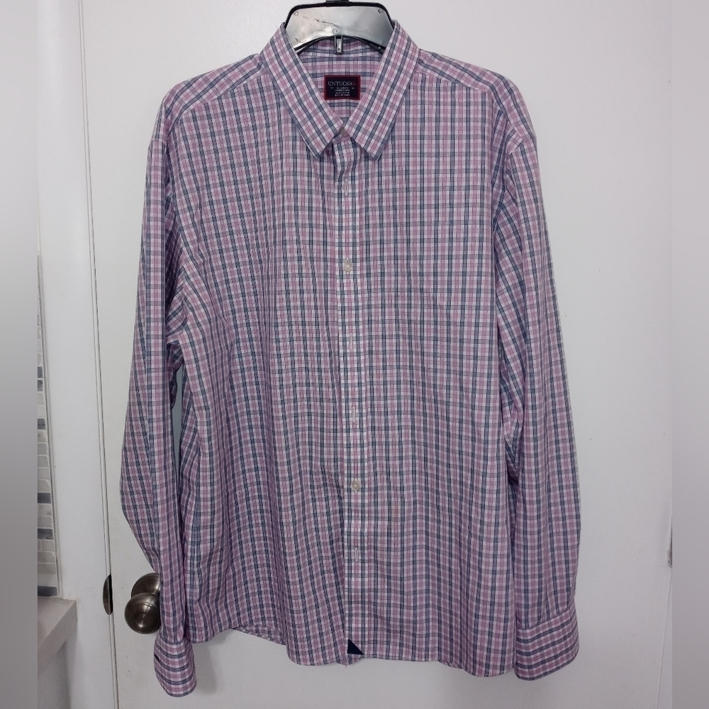 Untuckit long sleeve button down pink blue white plaid Collared dress shirt